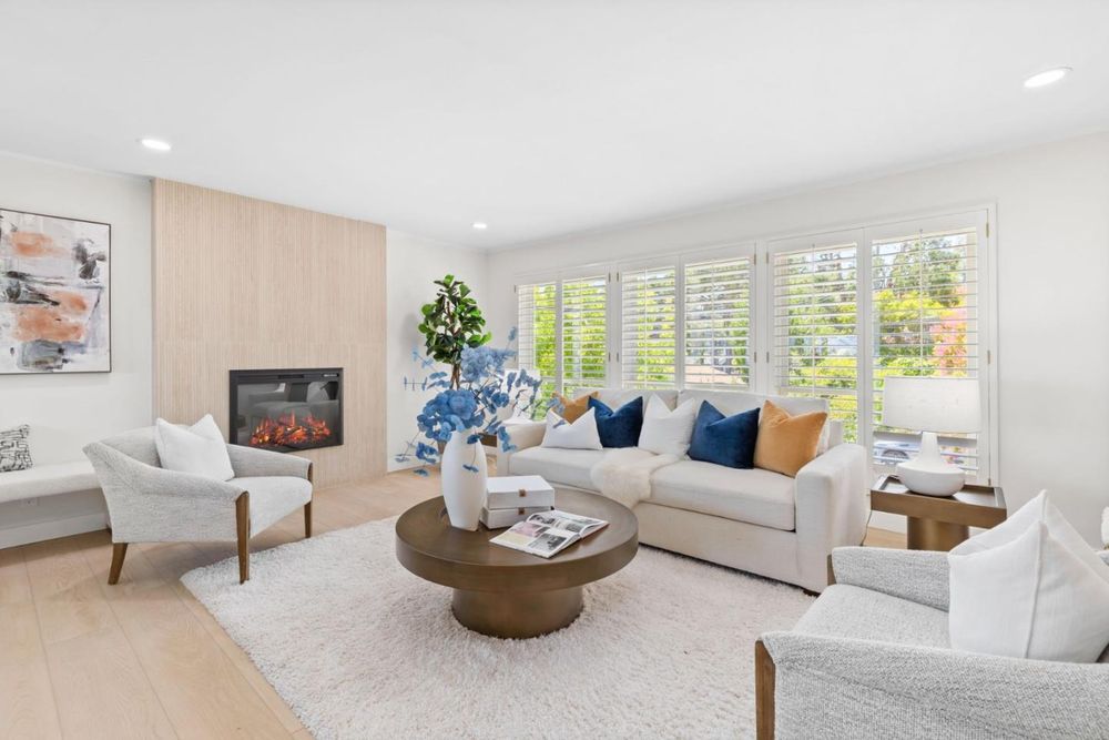 Living room with fireplace
